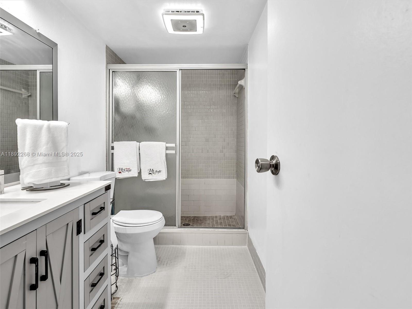 INVERRARY COUNTRY CLUB - Residential