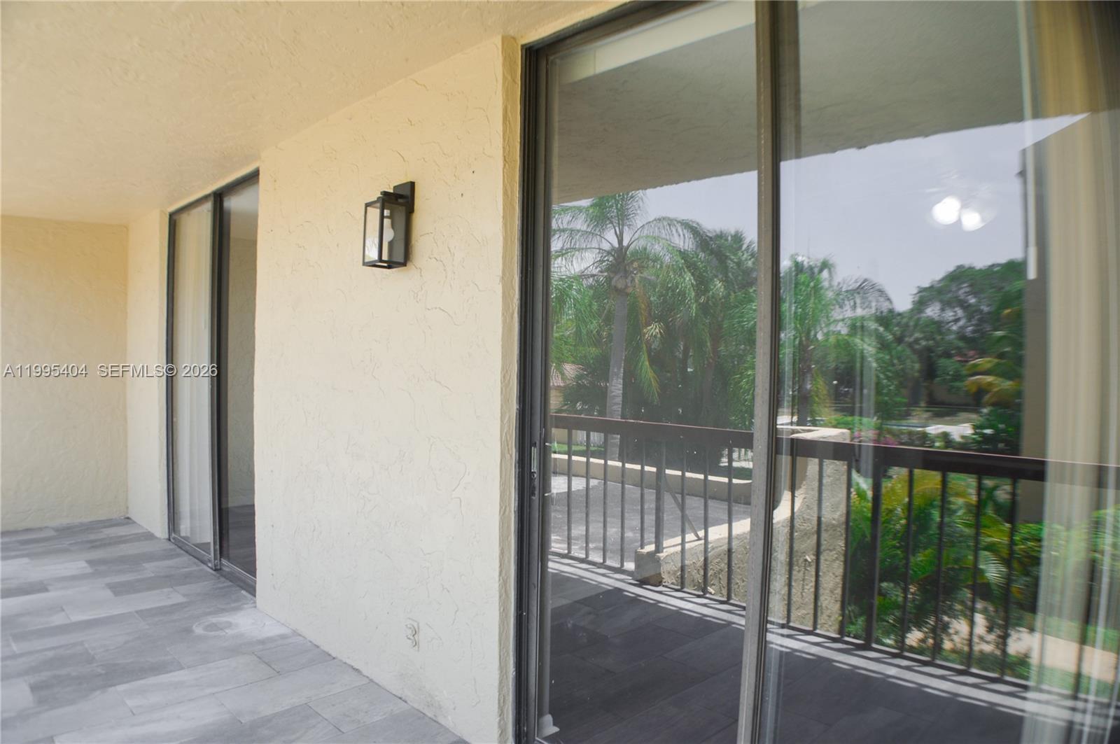 VISTA GARDENS I CONDO - Residential