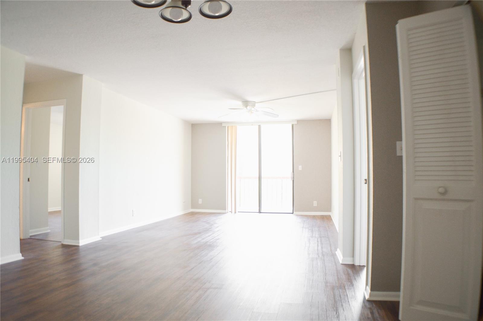 VISTA GARDENS I CONDO - Residential