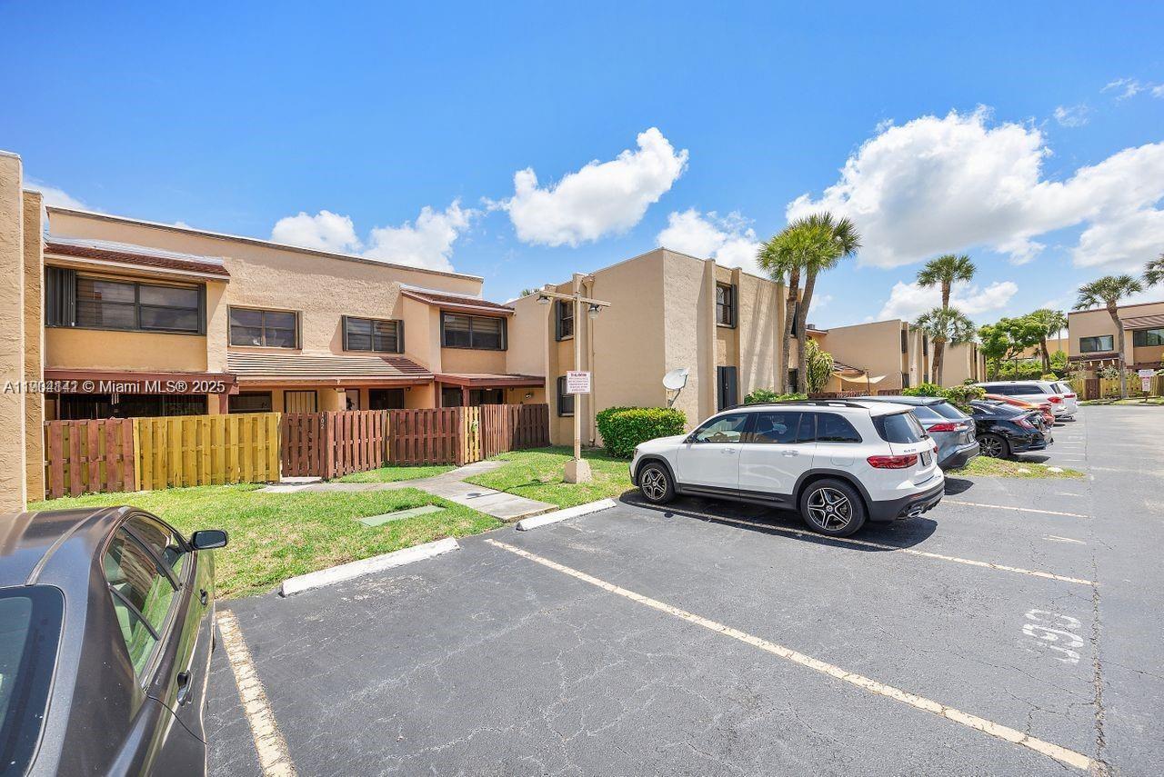INDIAN SUMMER VILG CONDO - Residential Lease