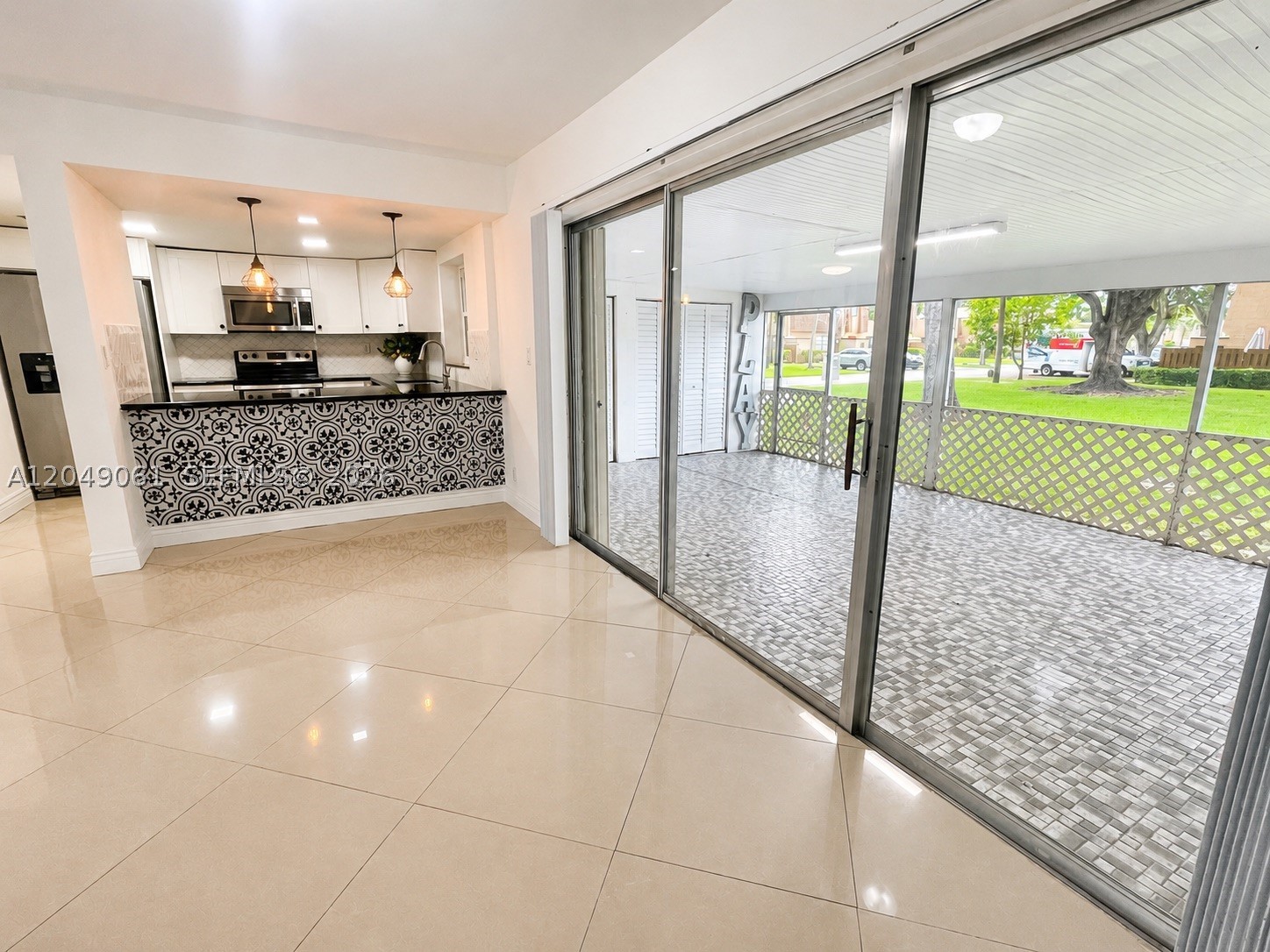 WELLEBY TOWNHOME 1 CONDO - Residential Lease