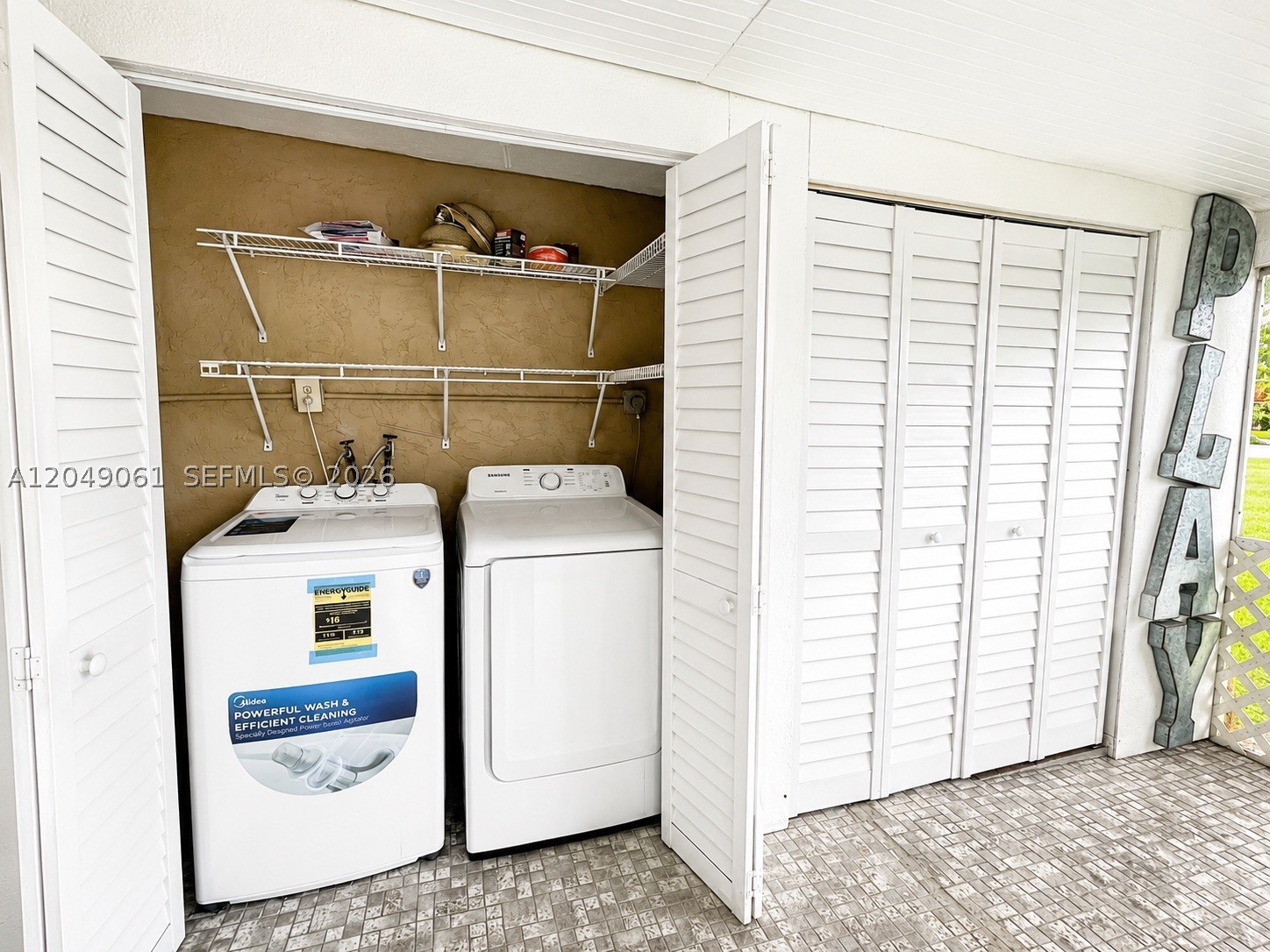WELLEBY TOWNHOME 1 CONDO - Residential Lease