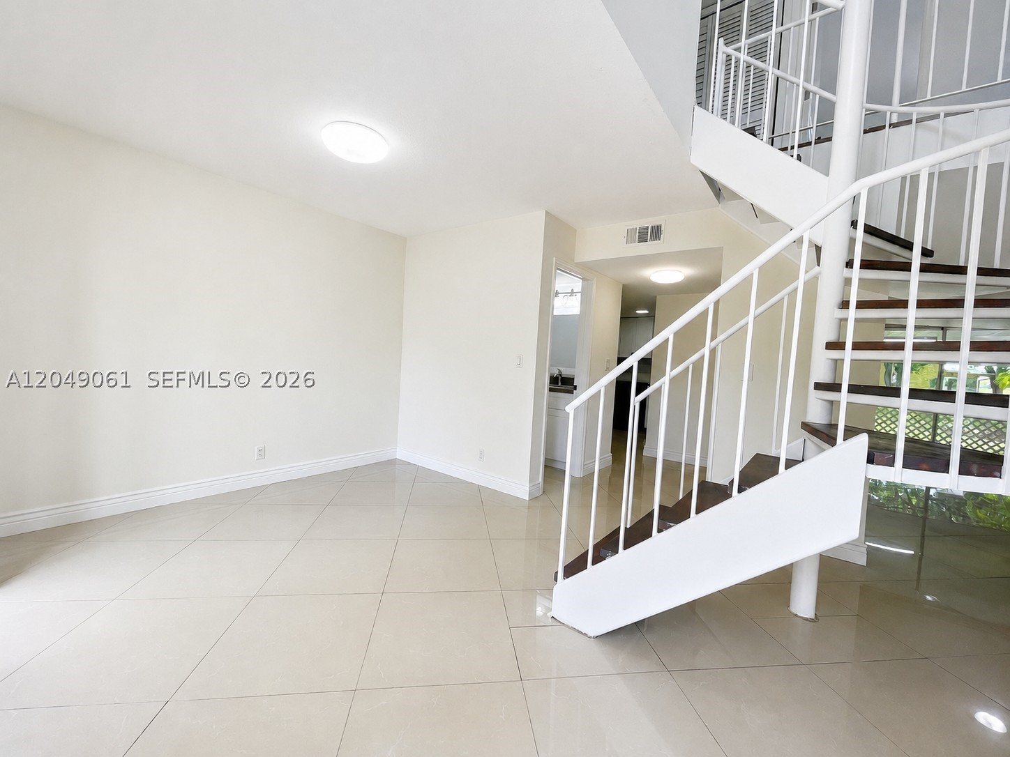 WELLEBY TOWNHOME 1 CONDO - Residential Lease