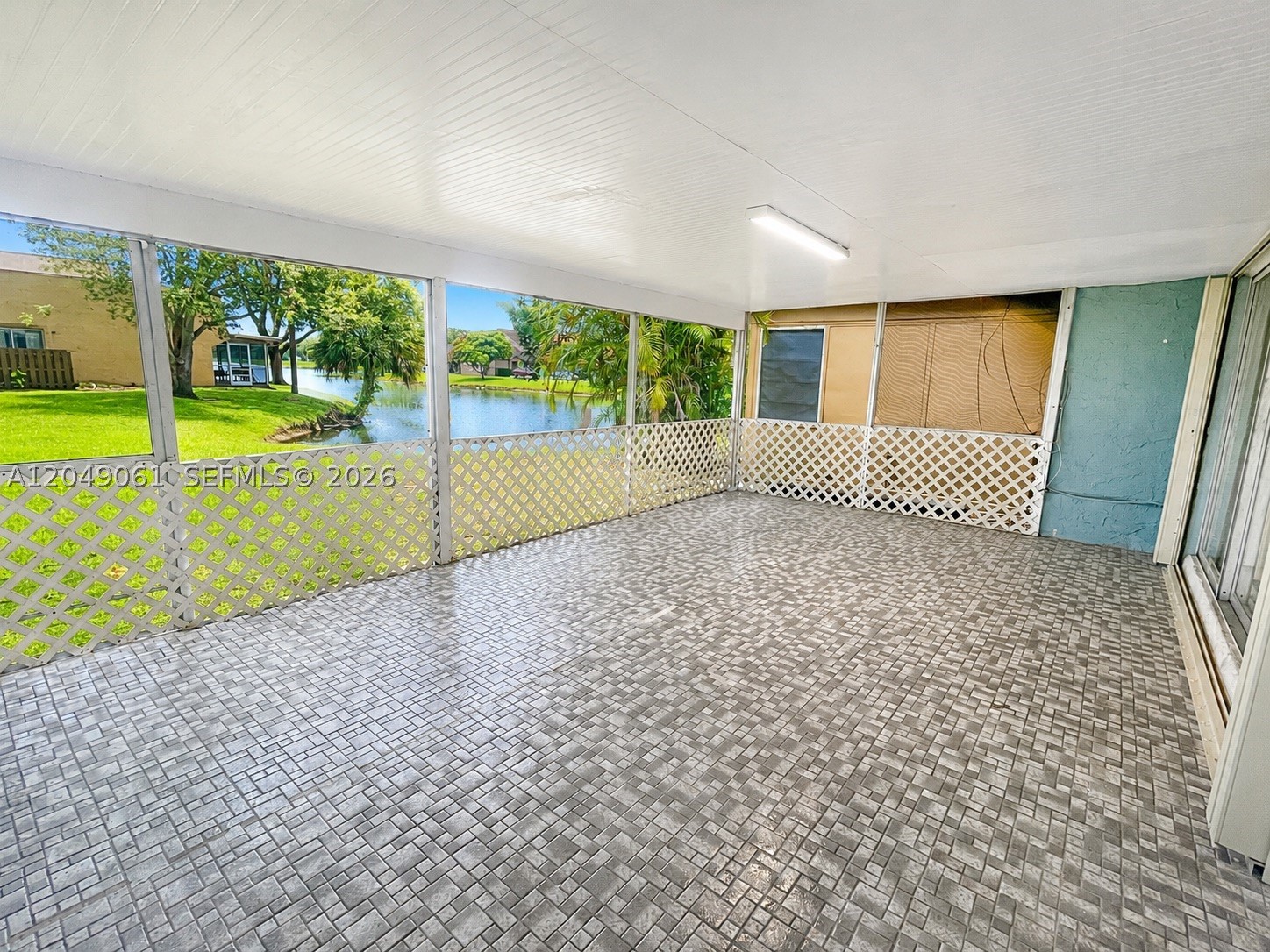 WELLEBY TOWNHOME 1 CONDO - Residential Lease