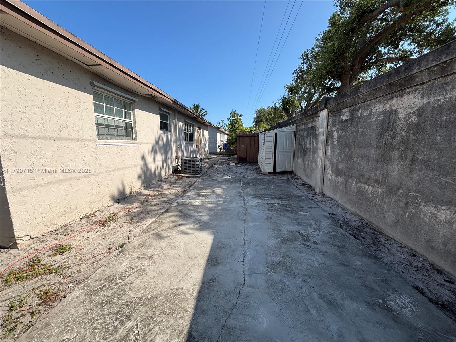 DEERFIELD HIGHLANDS - Residential Lease