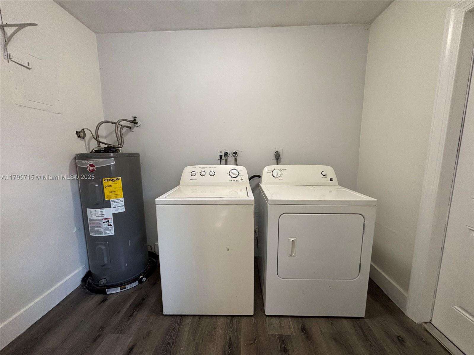 DEERFIELD HIGHLANDS - Residential Lease