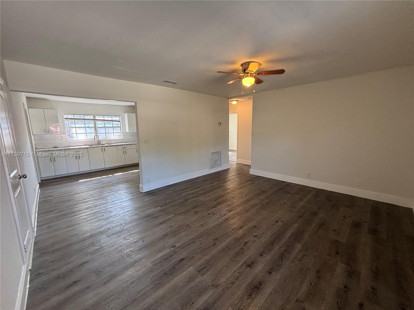 DEERFIELD HIGHLANDS - Residential Lease