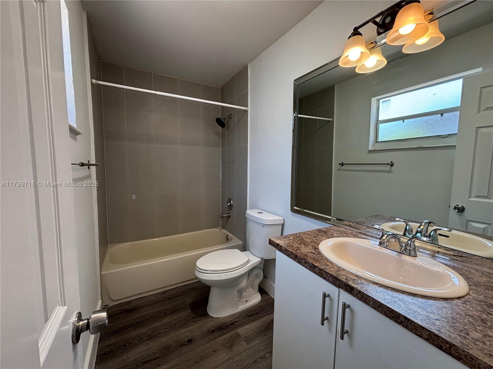 DEERFIELD HIGHLANDS - Residential Lease