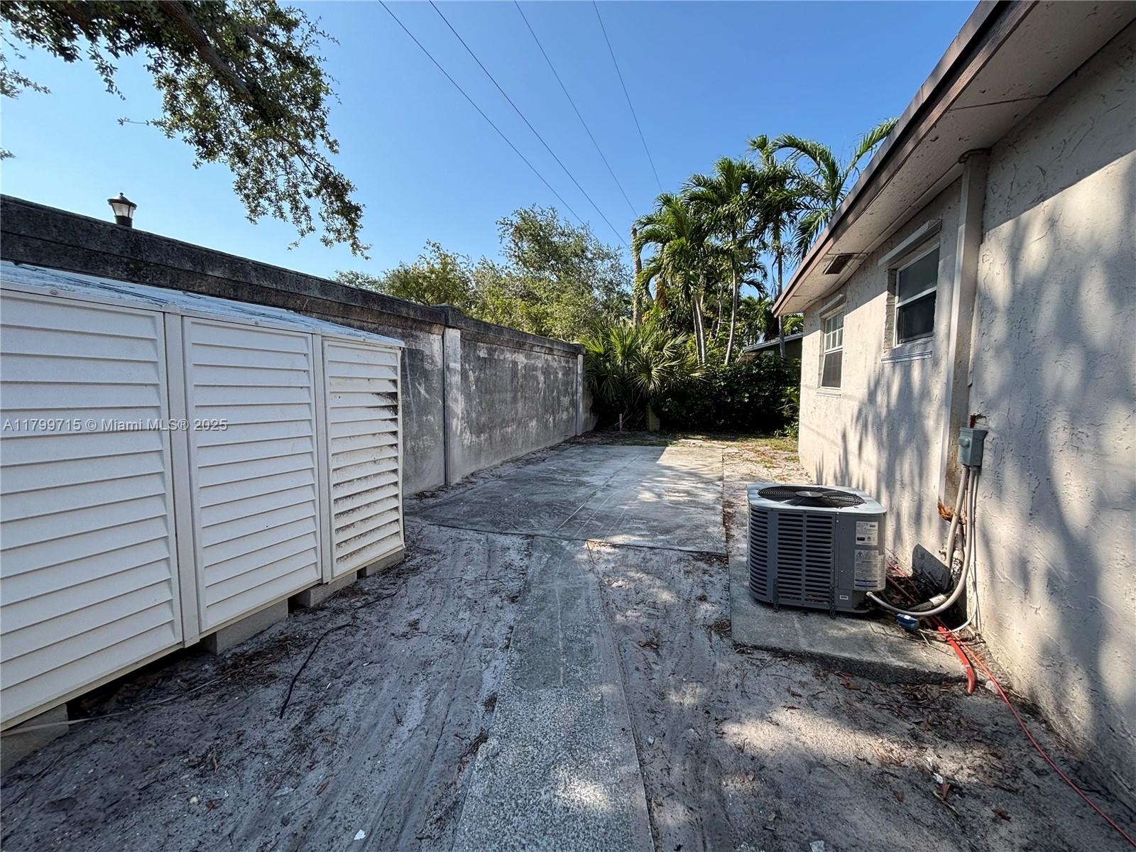 DEERFIELD HIGHLANDS - Residential Lease