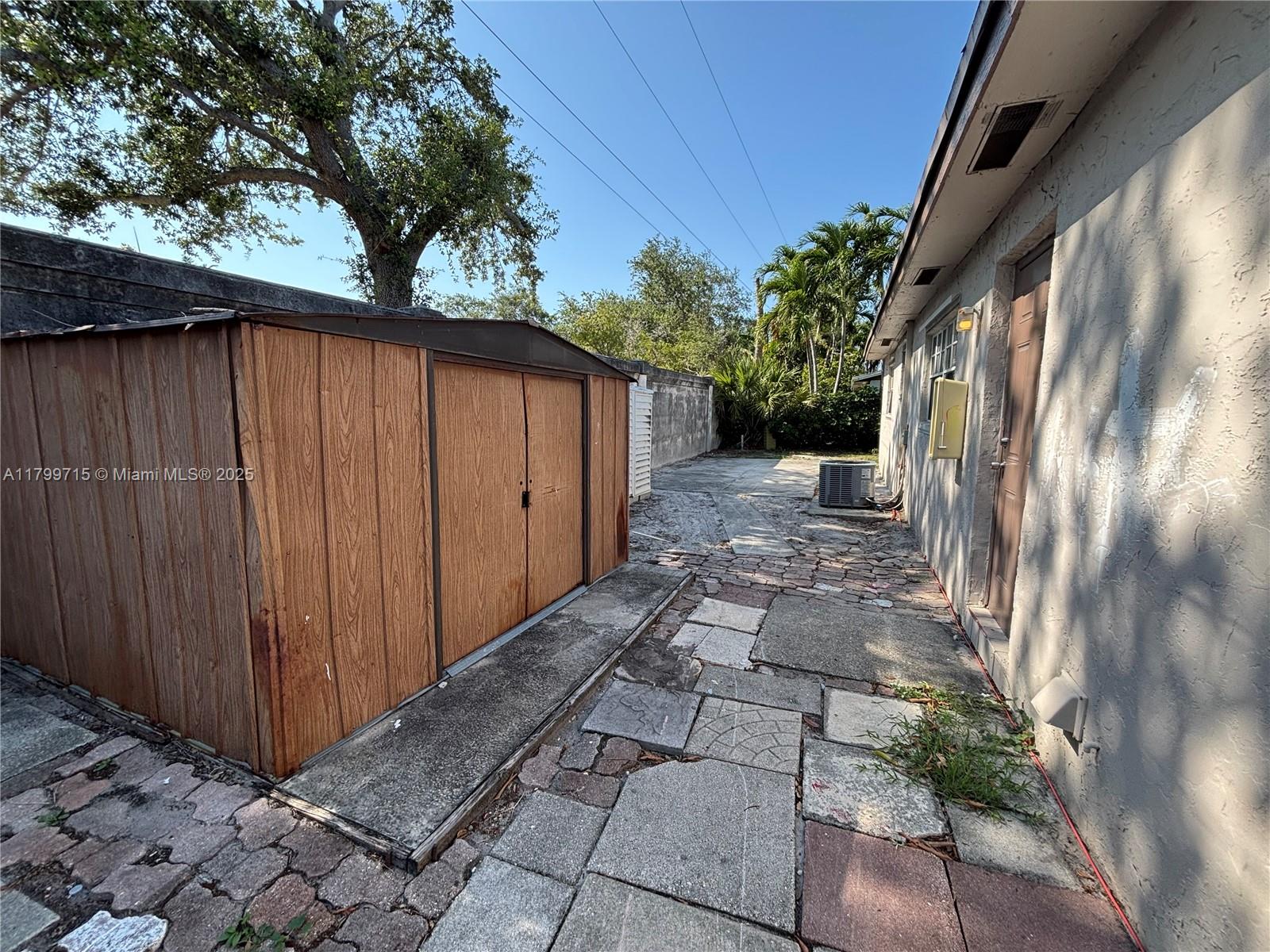 DEERFIELD HIGHLANDS - Residential Lease