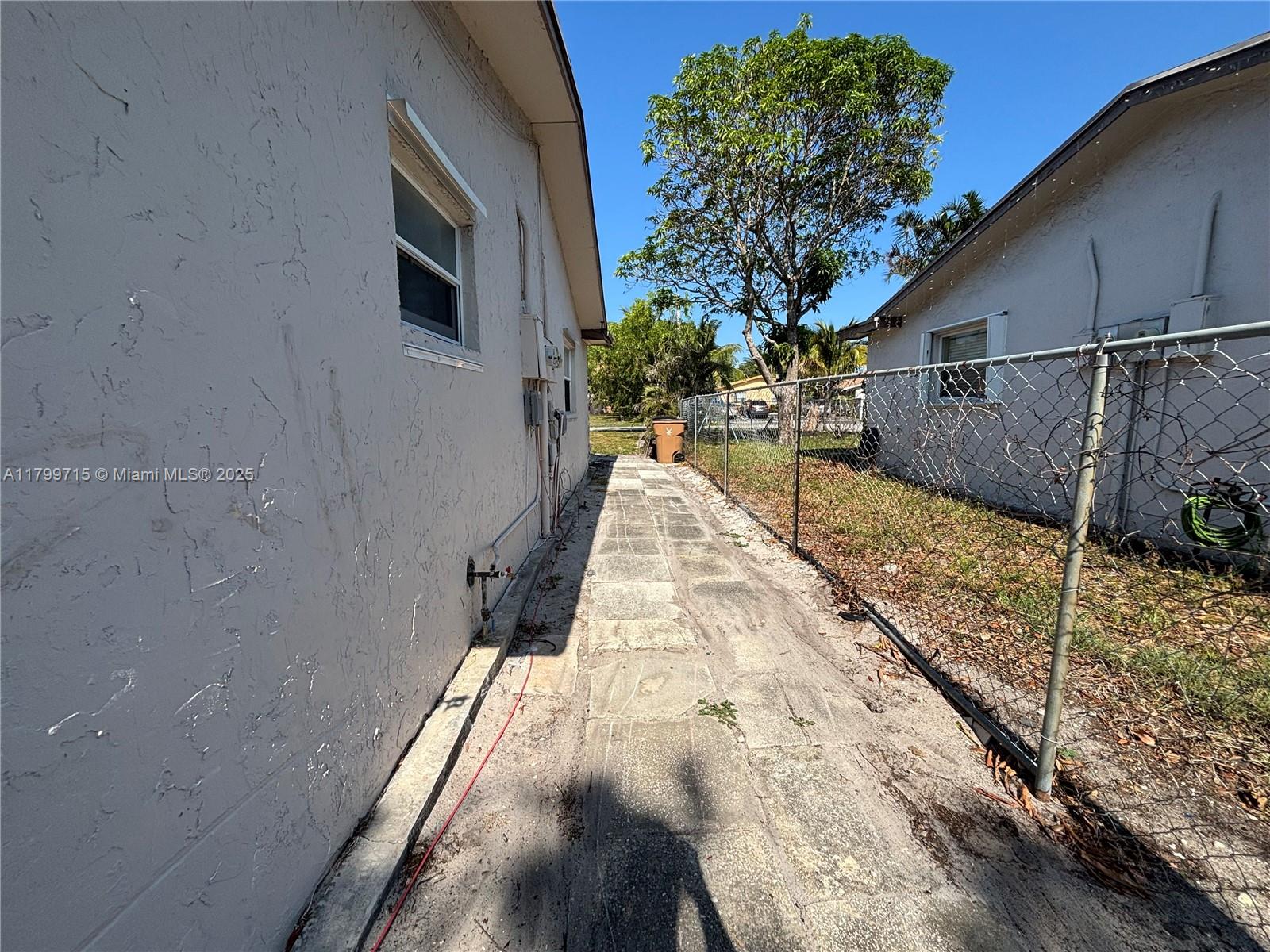 DEERFIELD HIGHLANDS - Residential Lease