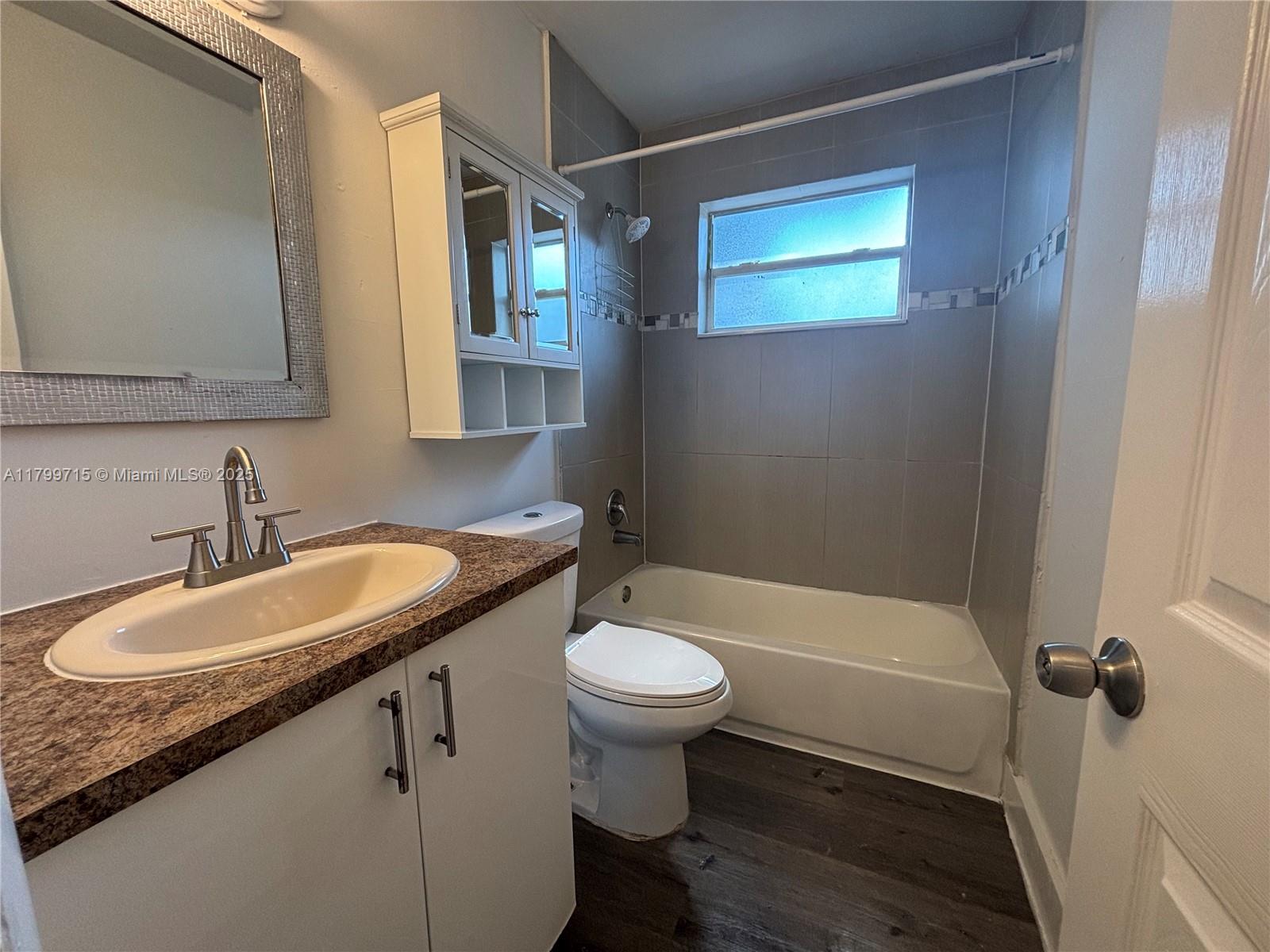 DEERFIELD HIGHLANDS - Residential Lease