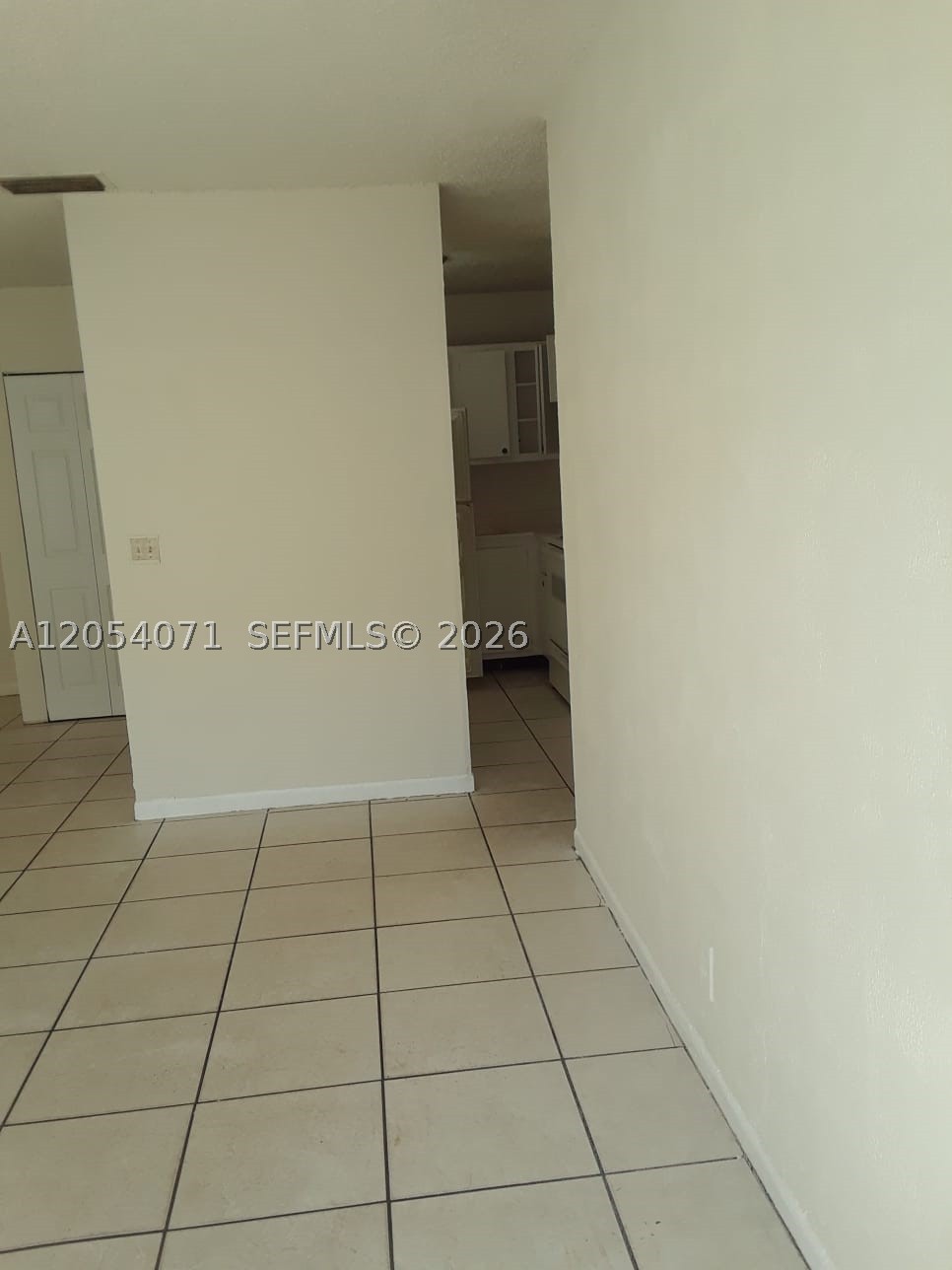 INVERNESS VILLAGE TWO CON - Residential Lease