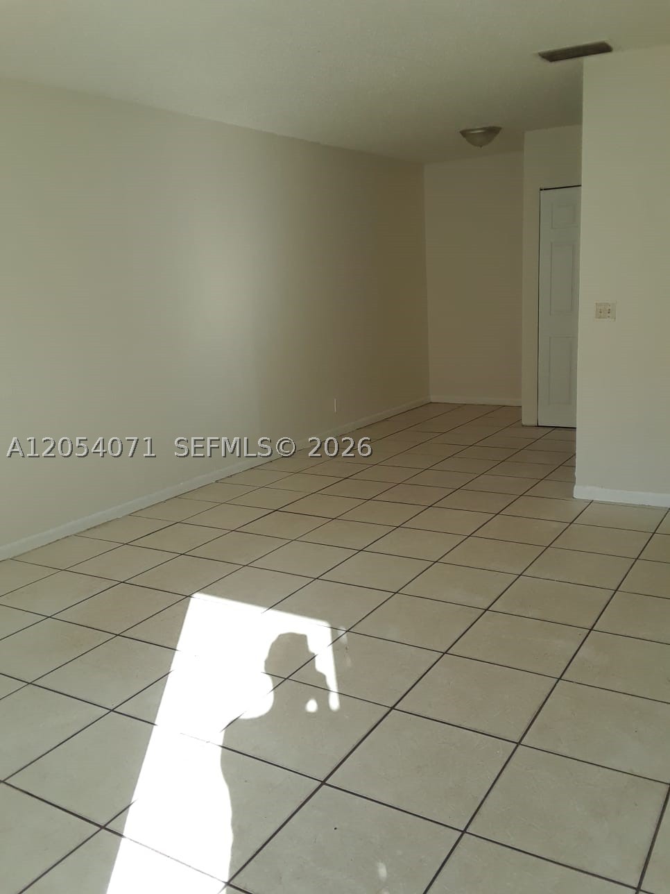 INVERNESS VILLAGE TWO CON - Residential Lease