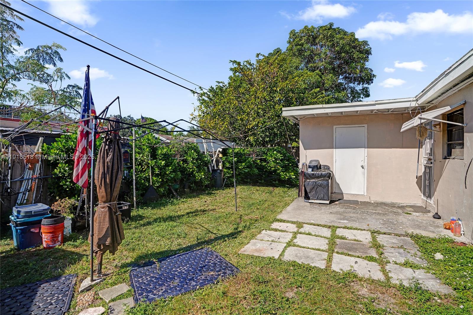 SUNLAND PARK SECTION 2 - Residential