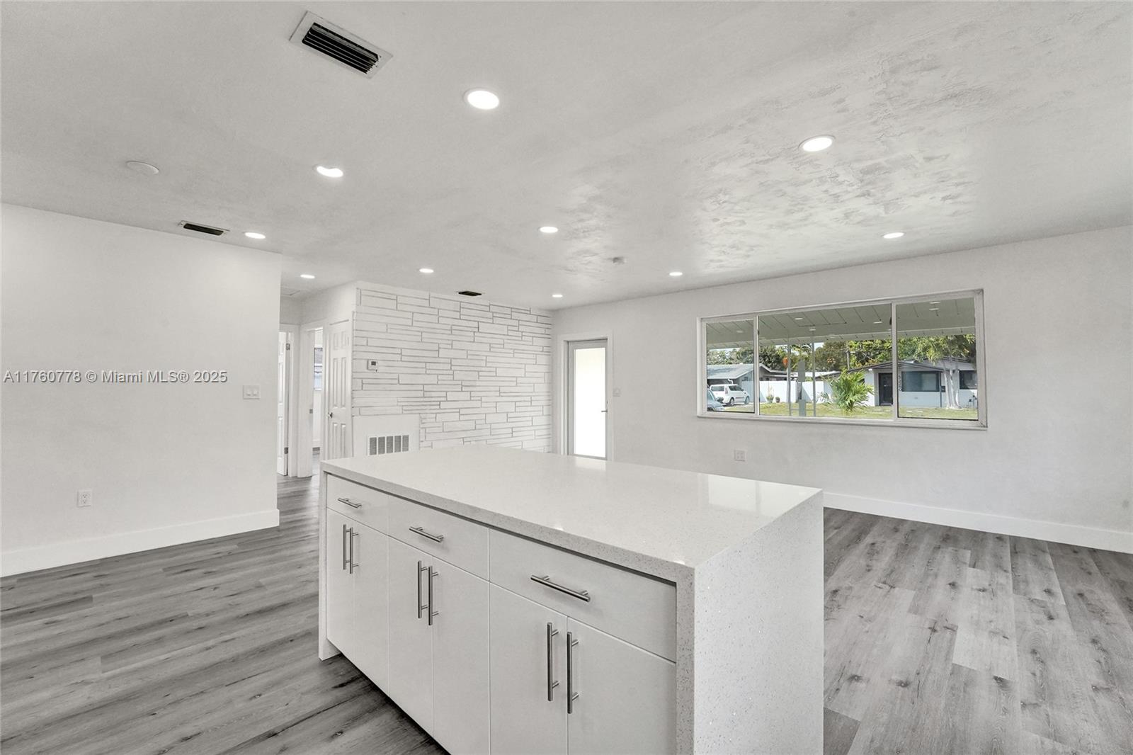 MIRAMAR SEC 8 - Residential