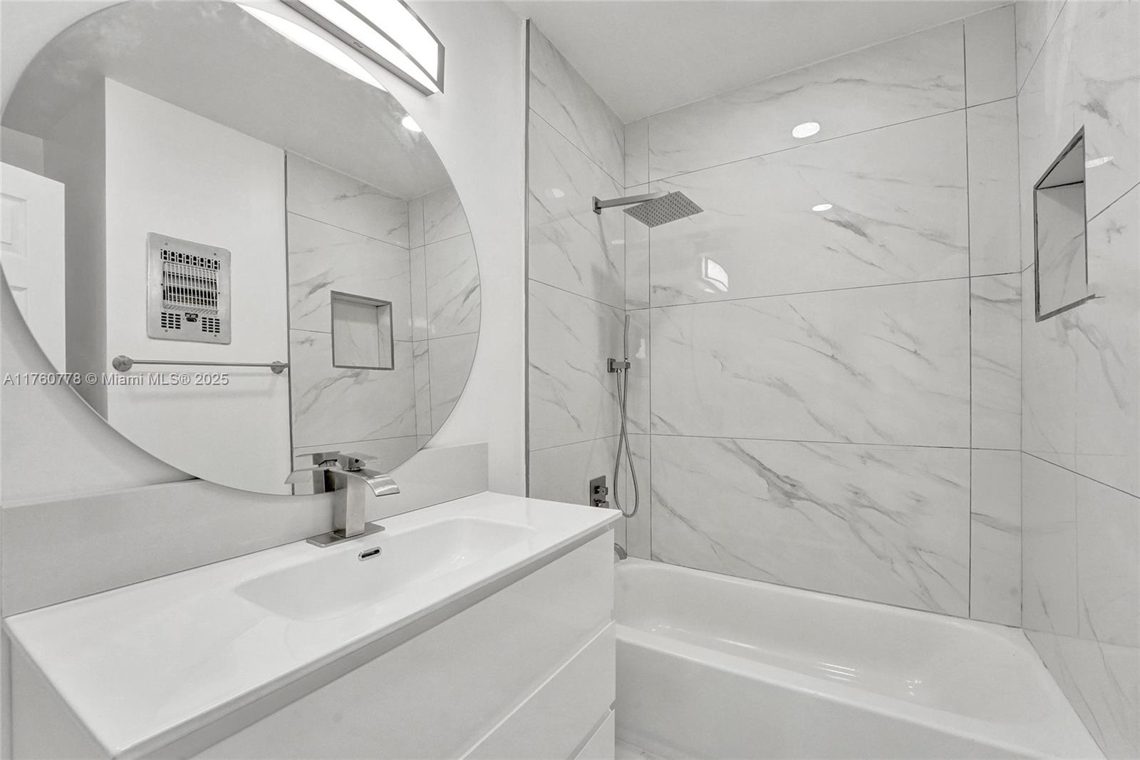 MIRAMAR SEC 8 - Residential