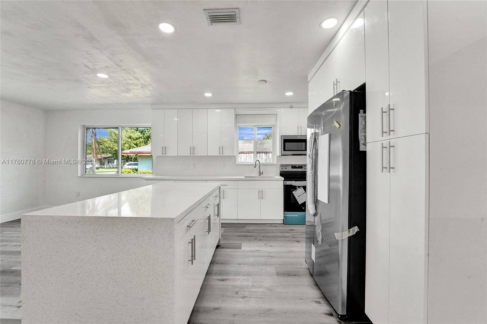 MIRAMAR SEC 8 - Residential