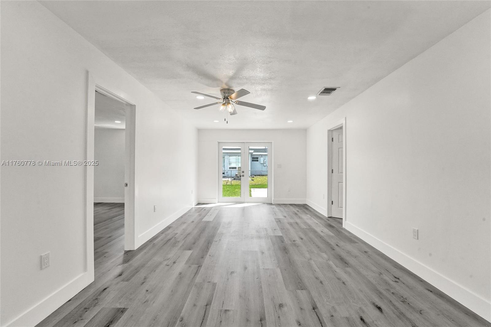 MIRAMAR SEC 8 - Residential