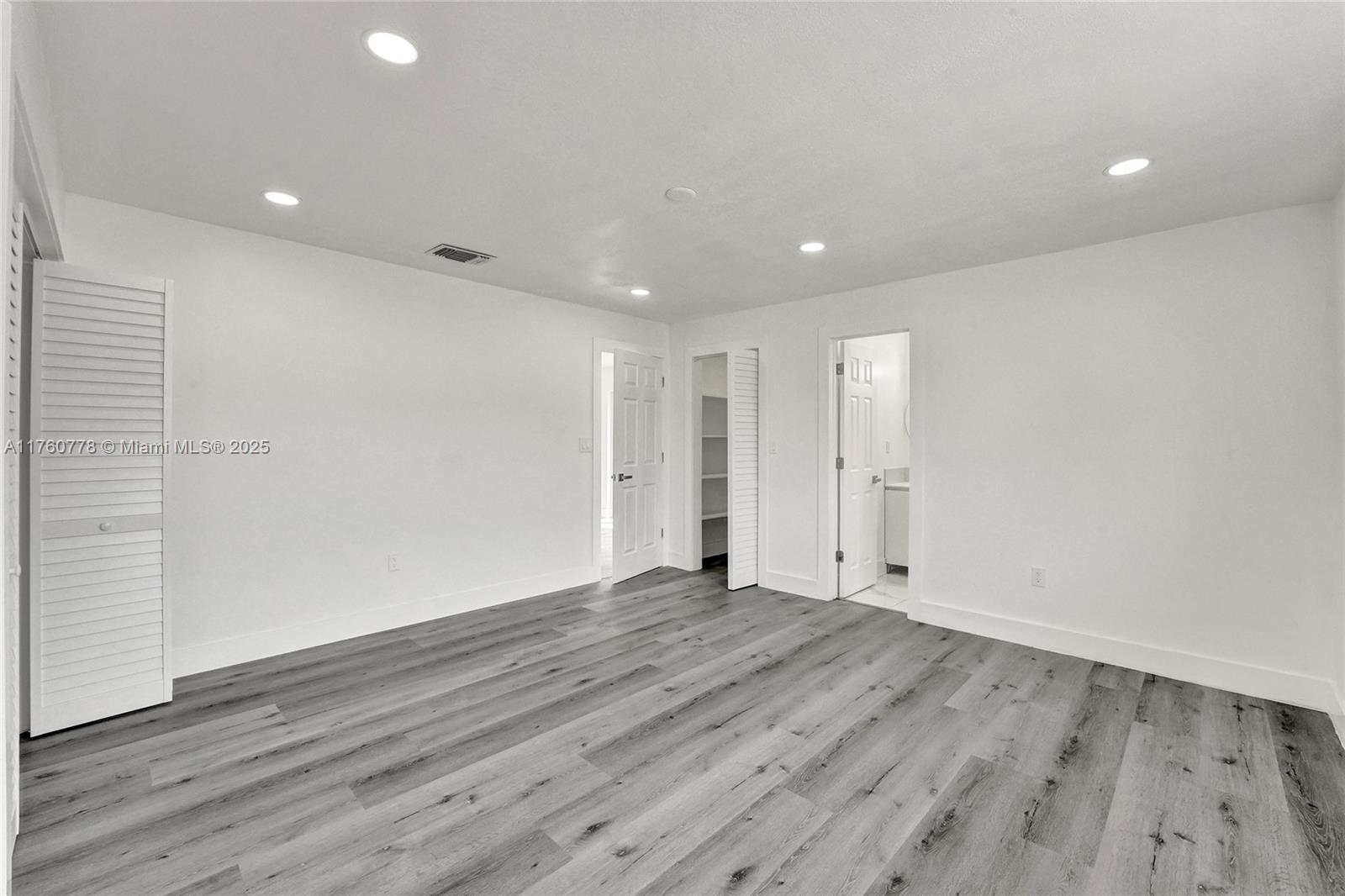MIRAMAR SEC 8 - Residential