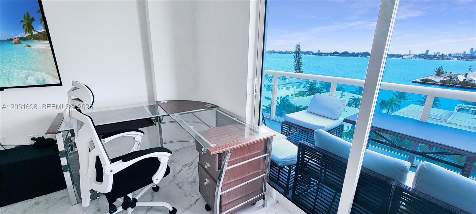 360 CONDO B - Residential