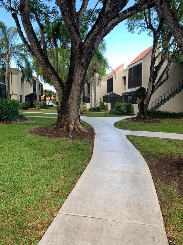 VENETIAN PALMS CONDO - Residential