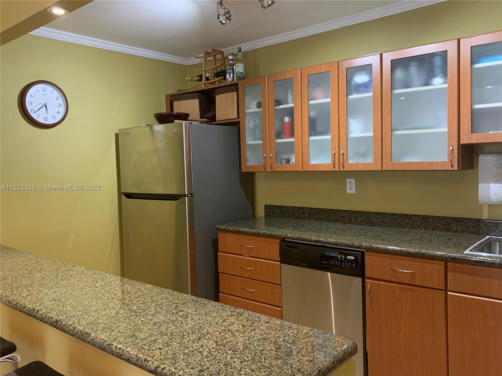 VENETIAN PALMS CONDO - Residential
