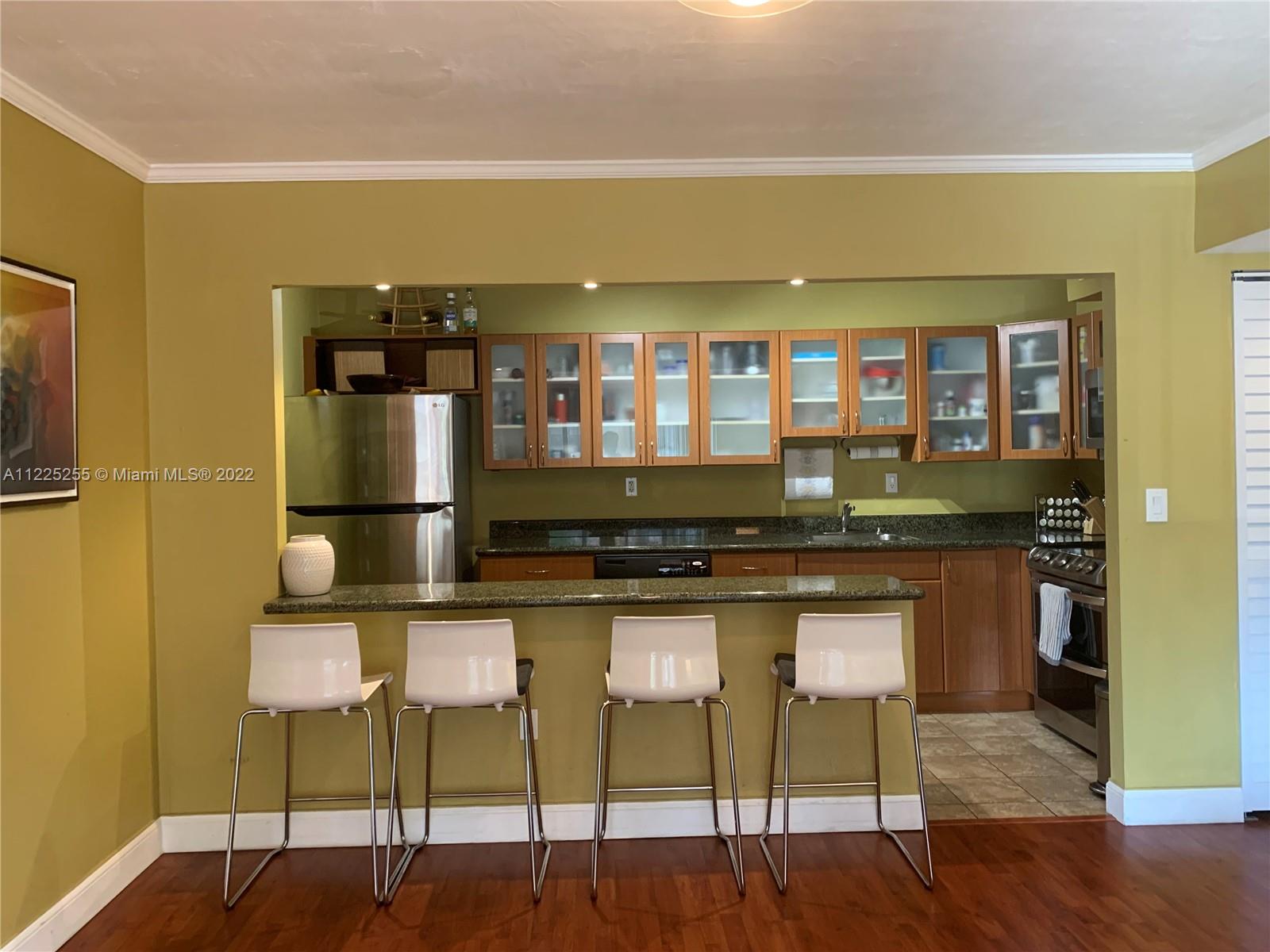 VENETIAN PALMS CONDO - Residential