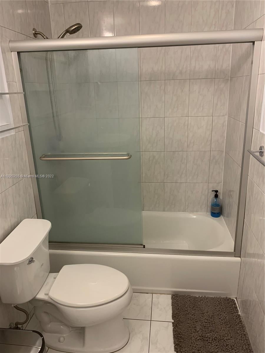 VENETIAN PALMS CONDO - Residential