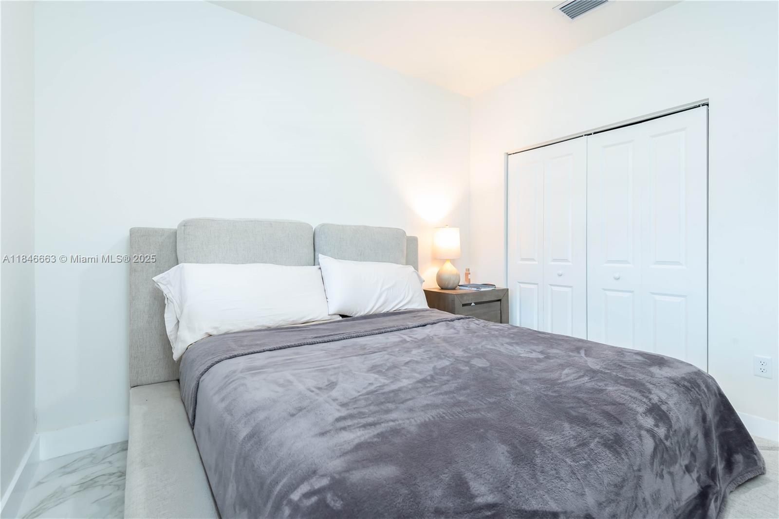ESTATES AT SILVER PALM - Residential