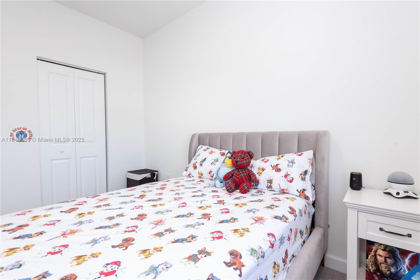 ESTATES AT SILVER PALM - Residential