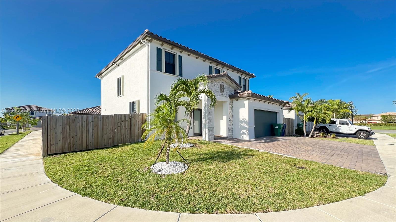 ESTATES AT SILVER PALM - Residential