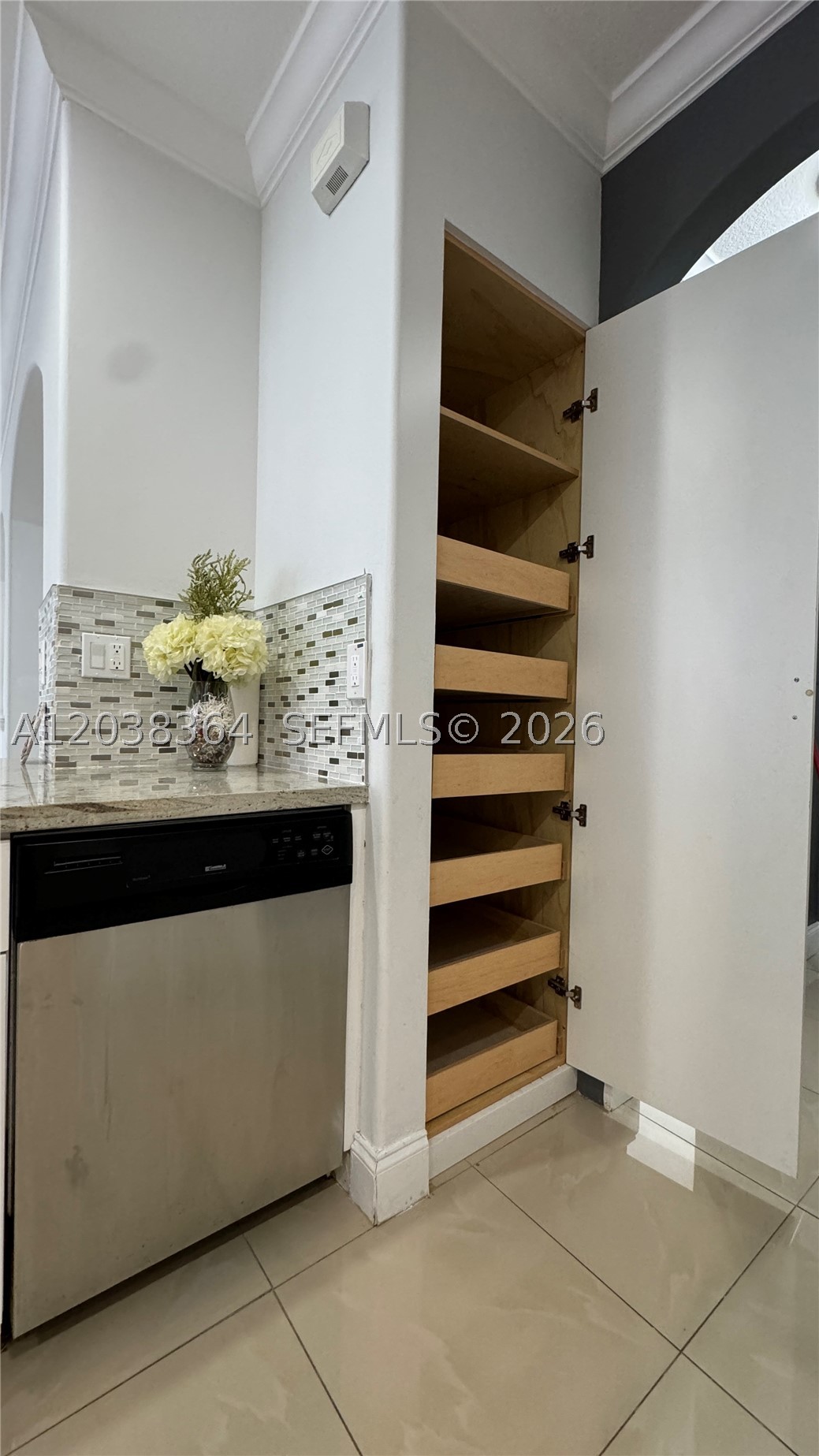 COSTA DORADA - Residential Lease