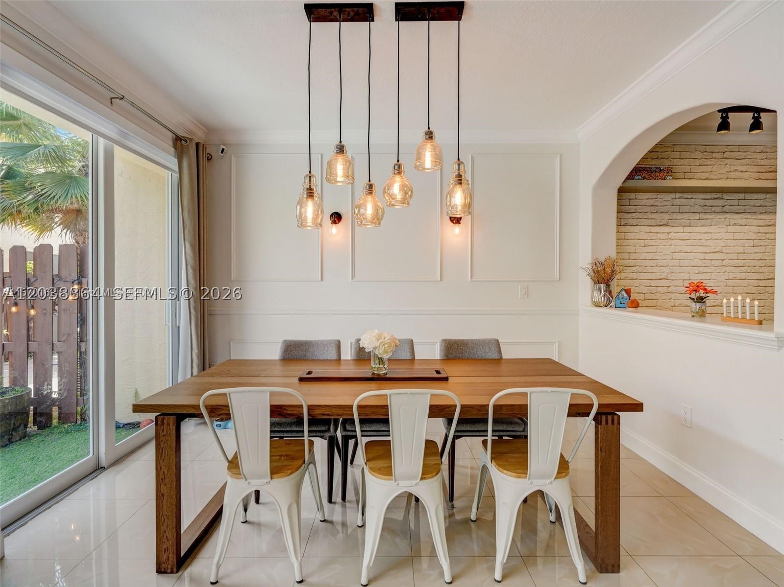 COSTA DORADA - Residential Lease
