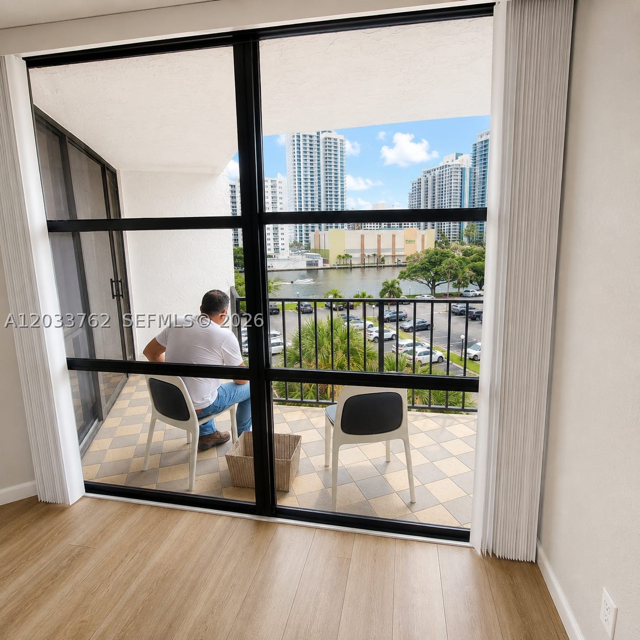 OCEANVIEW PARK CONDO - Residential