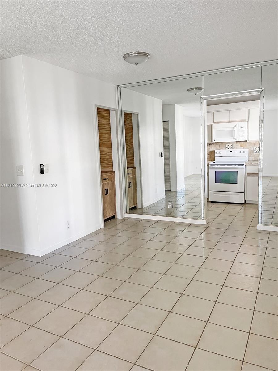 CAMINO CIRCLE CONDO - Residential Lease