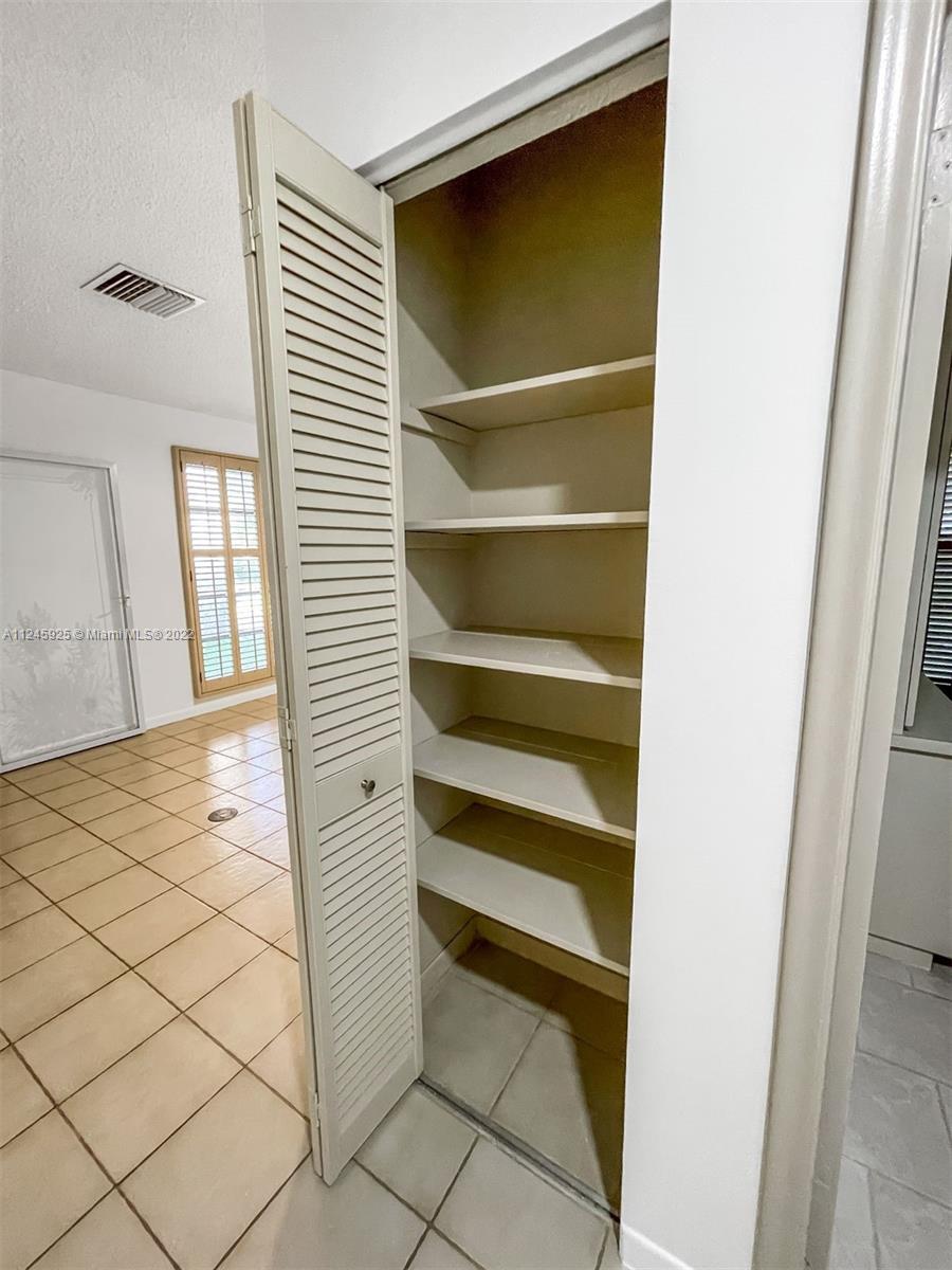 CAMINO CIRCLE CONDO - Residential Lease