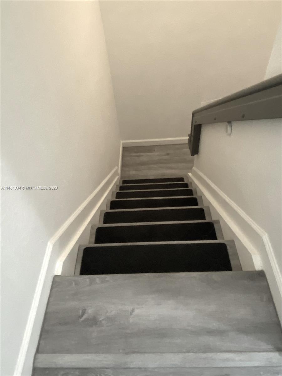 SILVER PALM HOMES - Residential