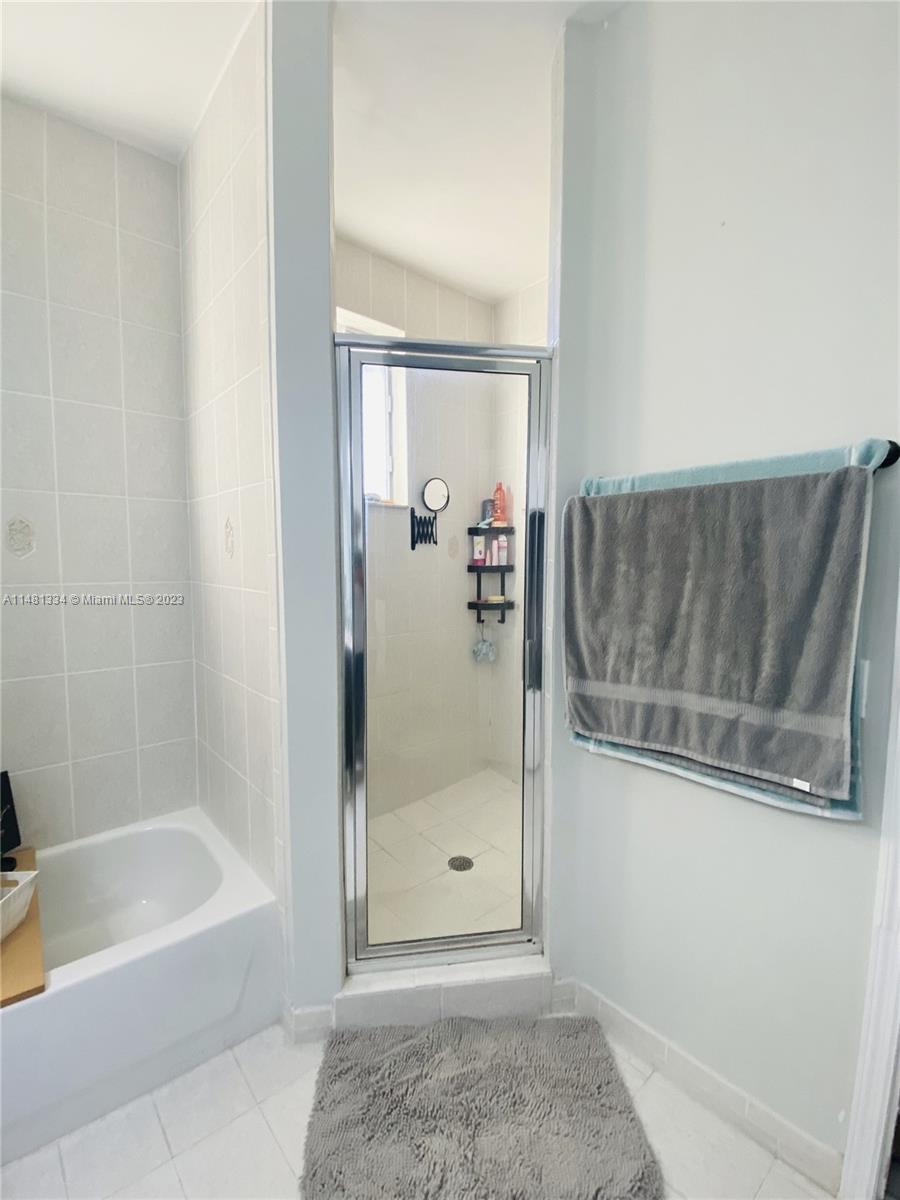 SILVER PALM HOMES - Residential