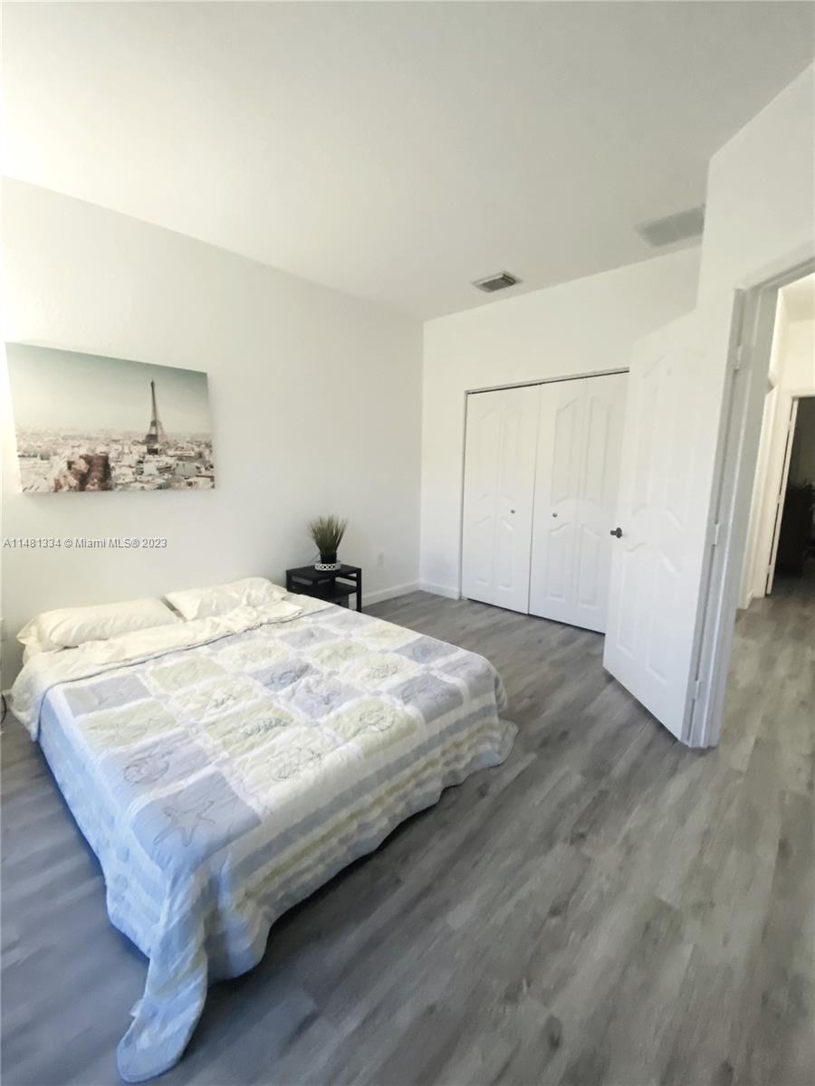 SILVER PALM HOMES - Residential