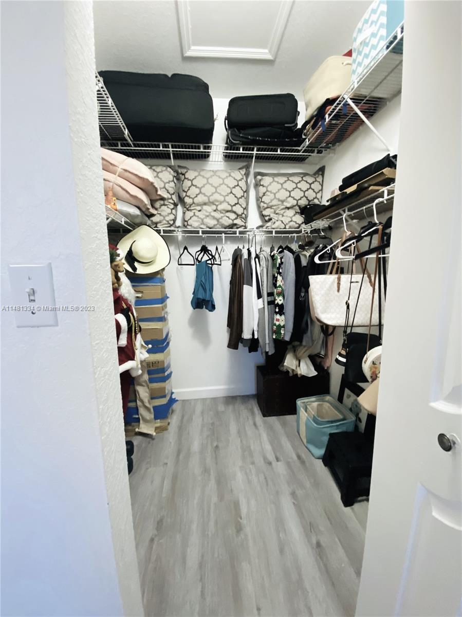 SILVER PALM HOMES - Residential
