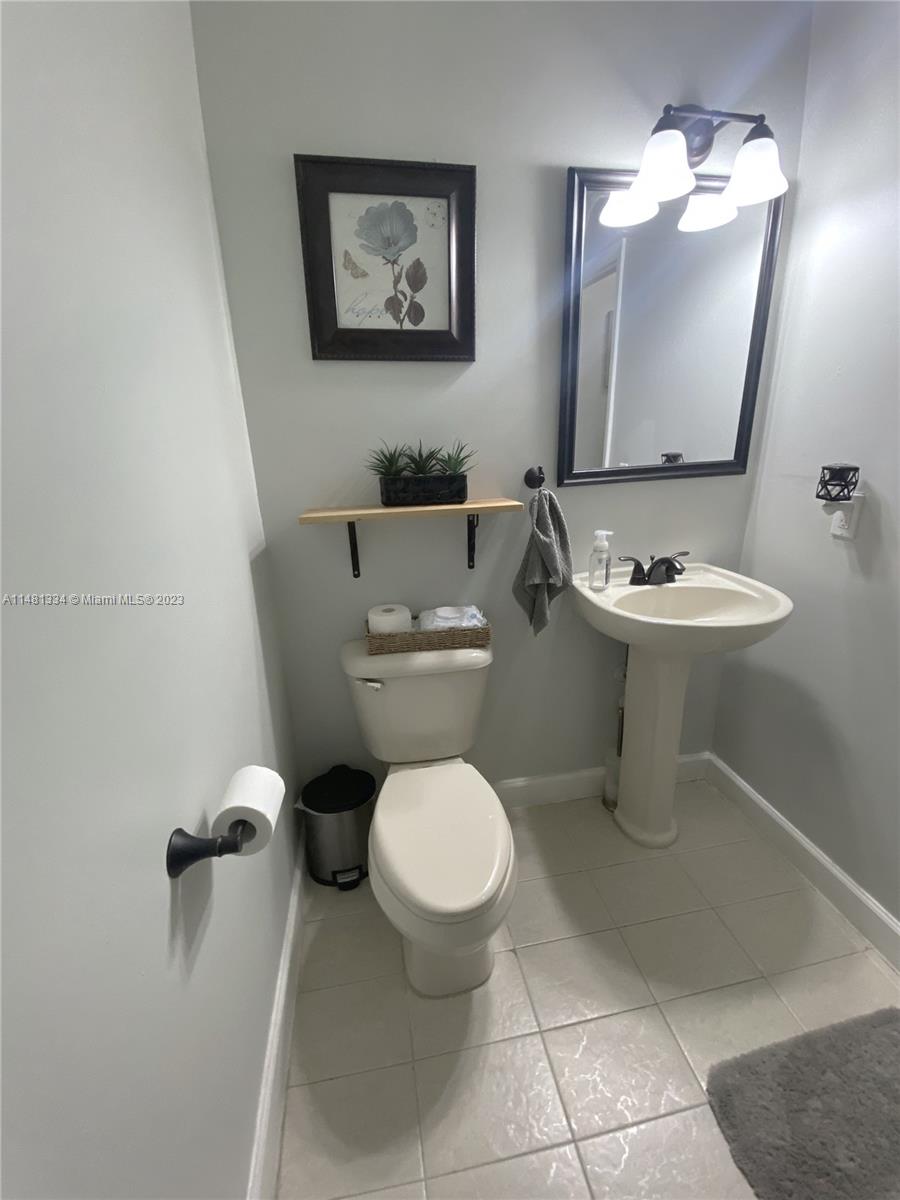 SILVER PALM HOMES - Residential