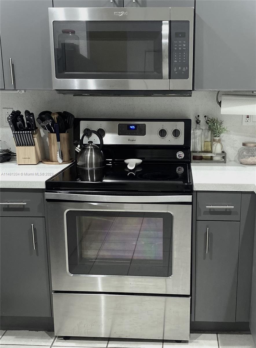 SILVER PALM HOMES - Residential