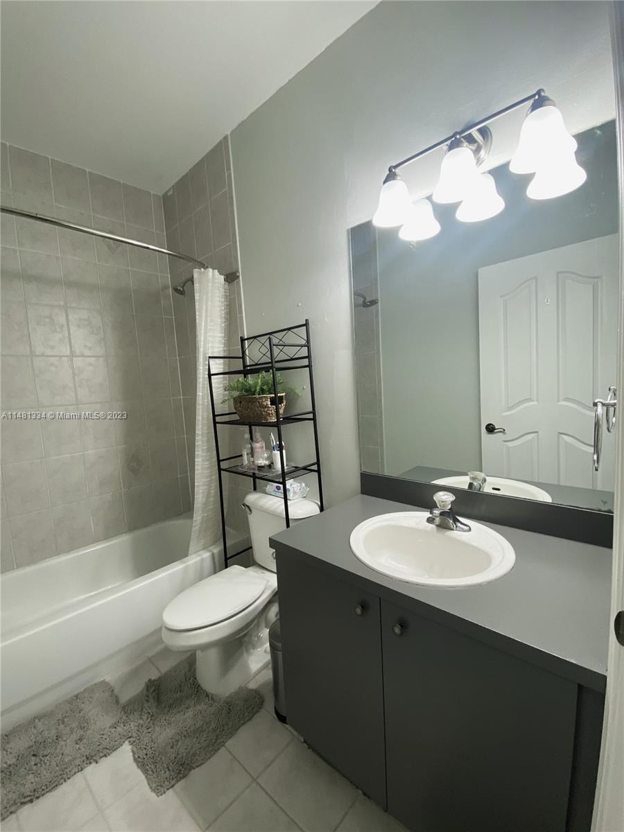 SILVER PALM HOMES - Residential