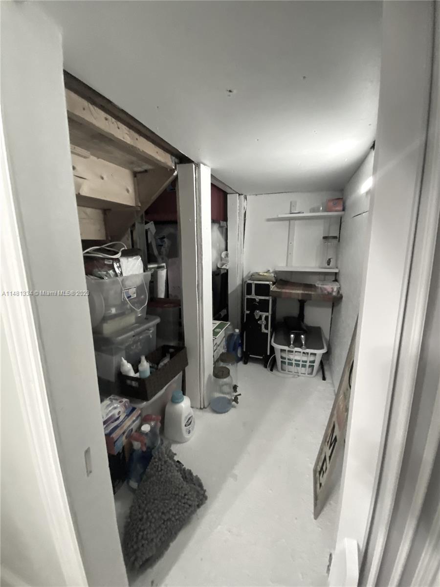 SILVER PALM HOMES - Residential