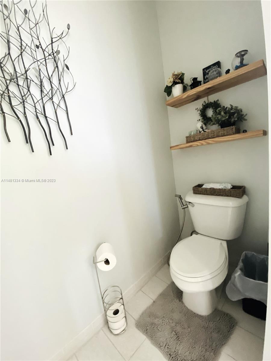 SILVER PALM HOMES - Residential