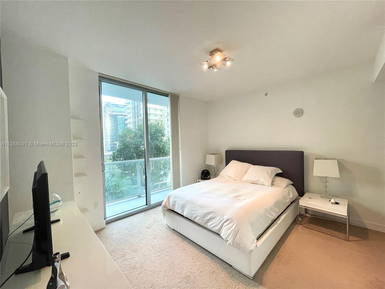THE AXIS ON BRICKELL COND - Residential Lease