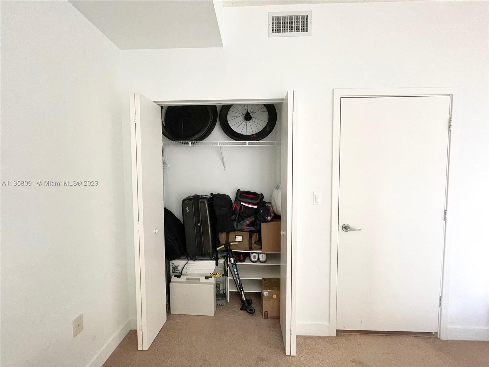 THE AXIS ON BRICKELL COND - Residential Lease