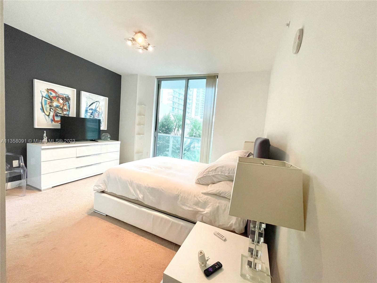 THE AXIS ON BRICKELL COND - Residential Lease