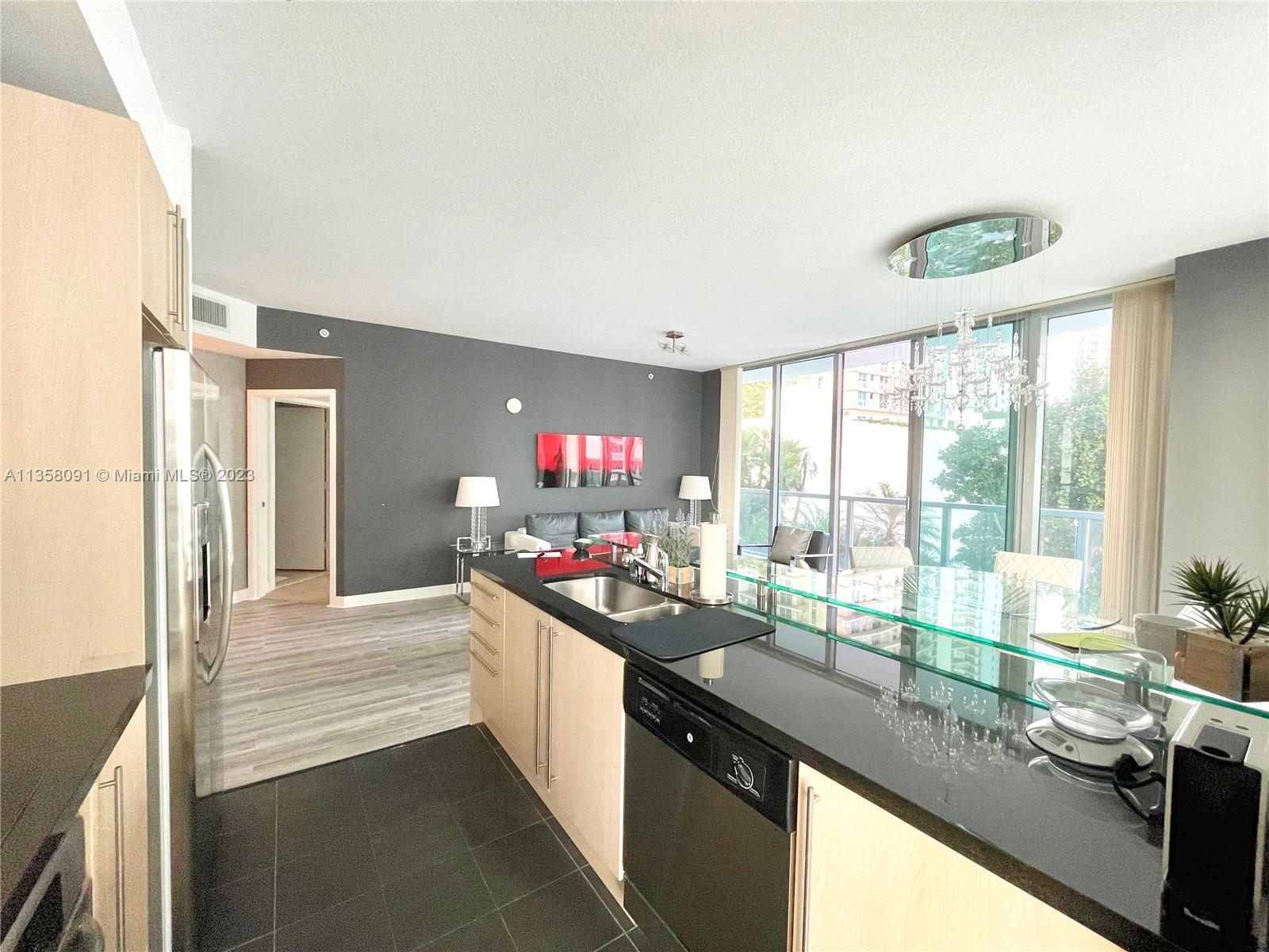 THE AXIS ON BRICKELL COND - Residential Lease